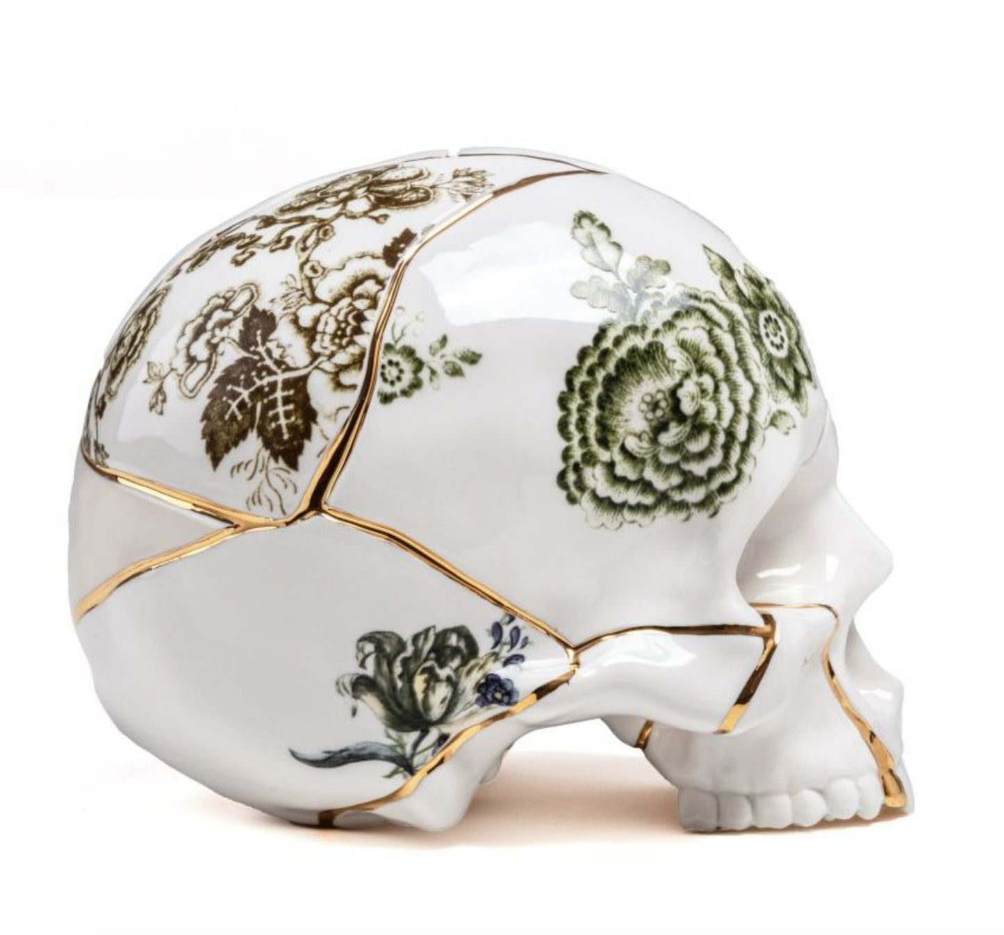 CALAVERA EN PORCELANA KINTSUGI